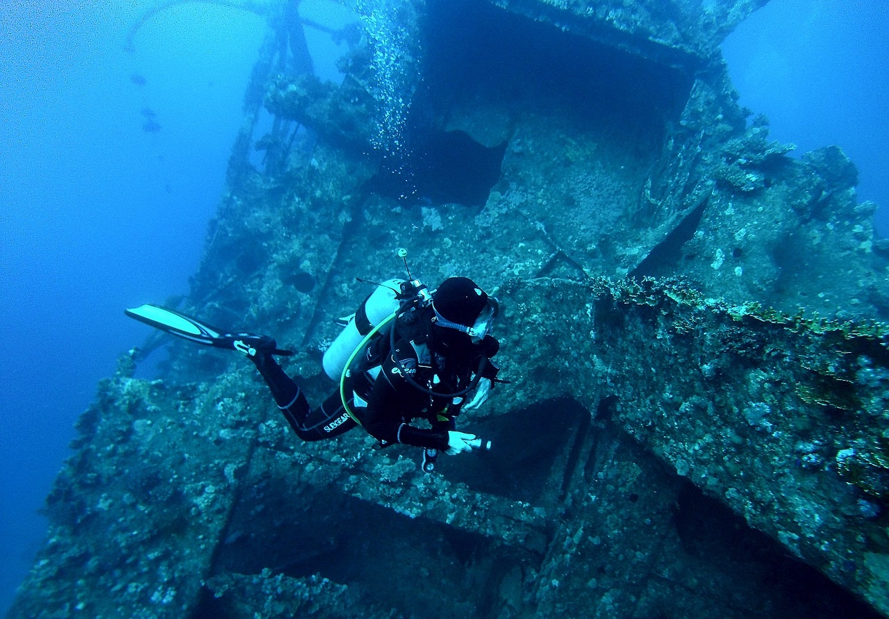 Wreck Diving: Explore the History of Sunken Ships and Uncover Their Secrets